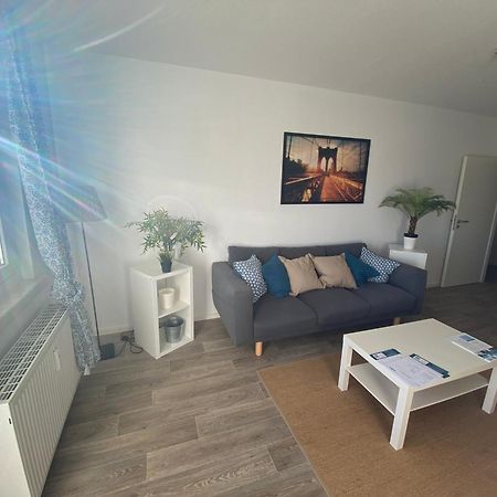 Elboase Mit Zwei Schlafzimmern Magdeburg Exteriör bild