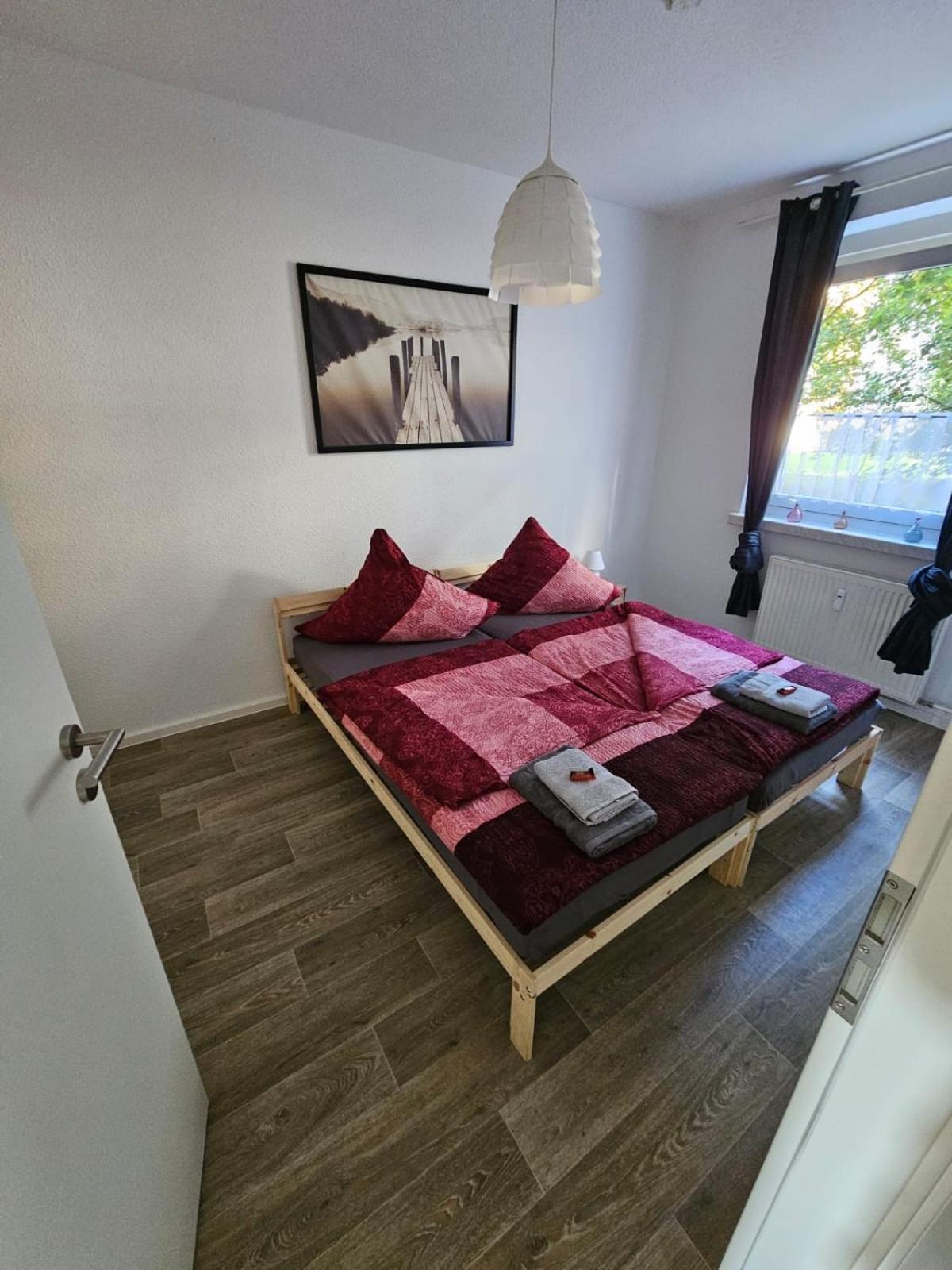 Elboase Mit Zwei Schlafzimmern Magdeburg Exteriör bild